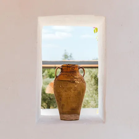 Helloapulia Charming Private With Pool In - Anahata Retreat Villa *