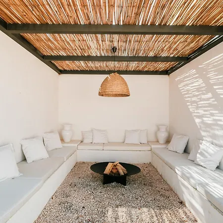 Villa Dimora Anahata - Infinity Pool & Outdoor Dining Area In Ostuni