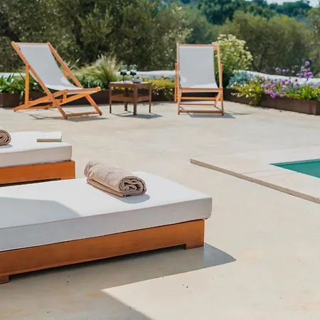Dimora Anahata - Infinity Pool & Outdoor Dining Area In Ostuni Villa *