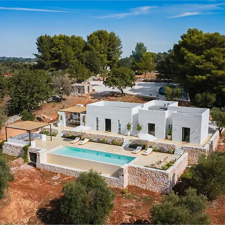 Villa Dimora Anahata - Infinity Pool & Outdoor Dining Area In Ostuni Cisternino