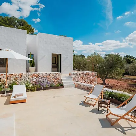 Dimora Anahata - Infinity Pool & Outdoor Dining Area In Ostuni Villa Cisternino
