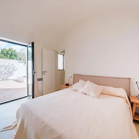 Villa Dimora Anahata - Infinity Pool & Outdoor Dining Area In Ostuni Cisternino