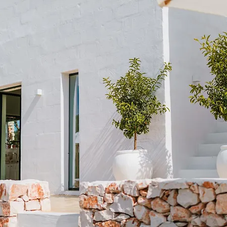 Dimora Anahata - Infinity Pool & Outdoor Dining Area In Ostuni Cisternino