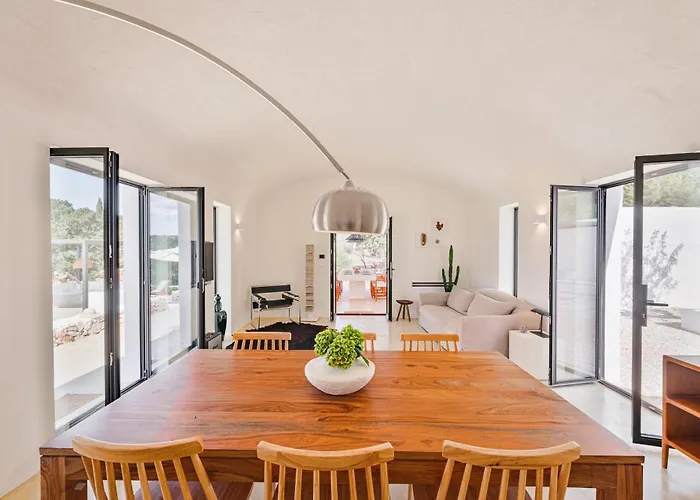 Helloapulia Charming Private With Pool In - Anahata Retreat 别墅